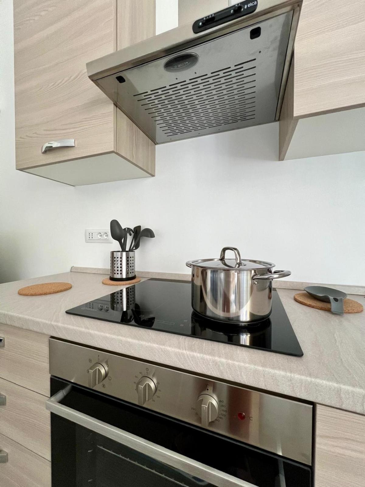 Health&Beach Apartment Рапало Екстериор снимка